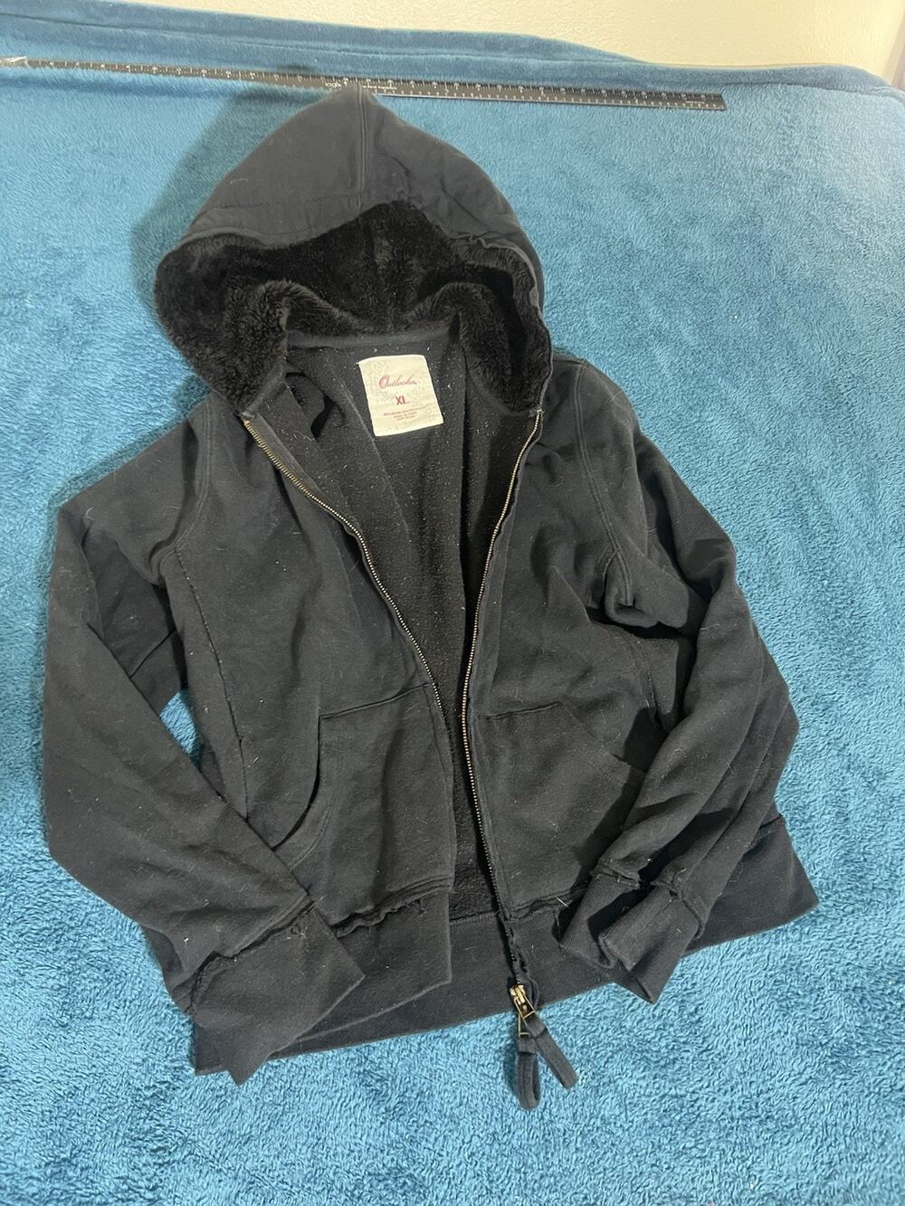 black Outlook full-zip hoodie jacket